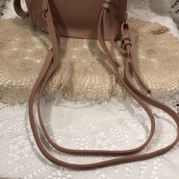 🦋Miniso Tiny Leather Backpack - Picture 6 of 9